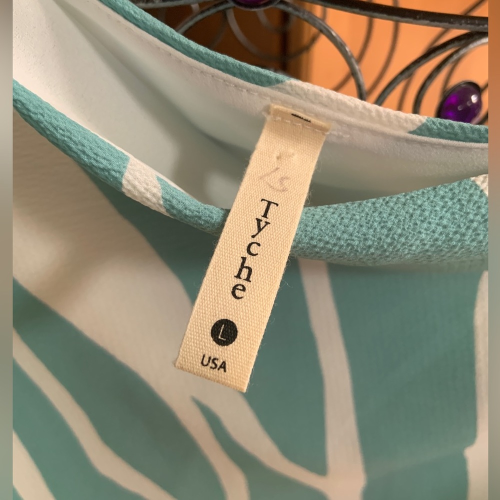 Tyche Off Shoulder Top - Picture 5 of 7